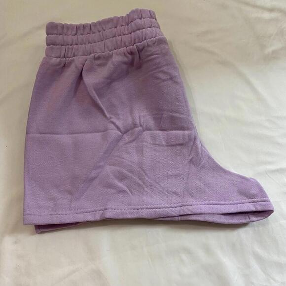 Victoria Secret track shorts - Picture 2 of 7